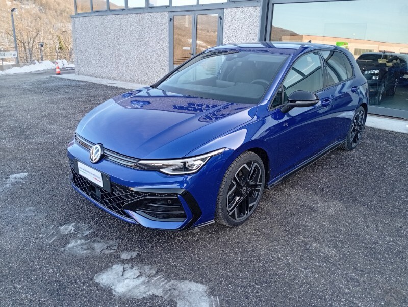 VOLKSWAGEN Golf 8ª serie